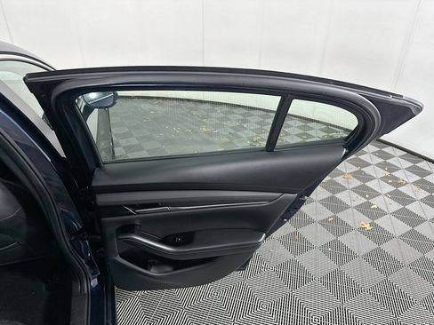 Used 2024 MAZDA MAZDA3 s FWD image 29