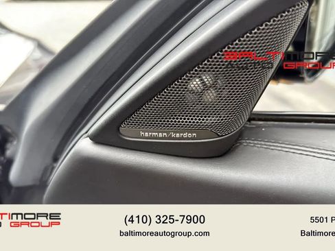 Used 2017 BMW M4 Convertible w/ Competition Package image 39