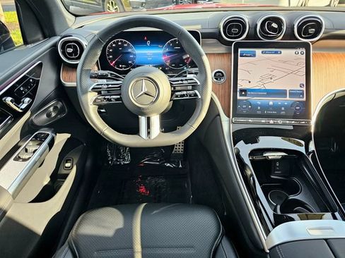 Certified 2024 Mercedes-Benz GLC 300 4MATIC image 30