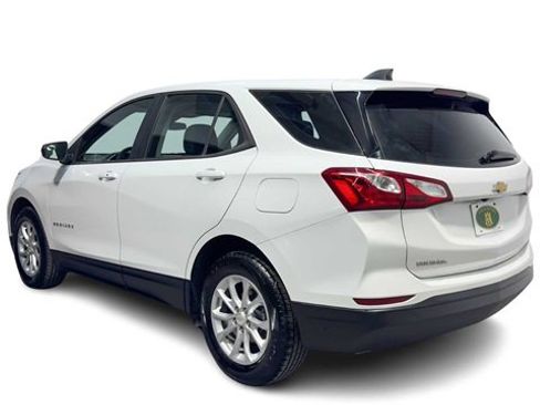 Used 2020 Chevrolet Equinox LS image 4