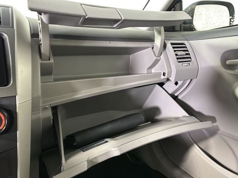 Used 2009 Toyota Corolla LE image 36