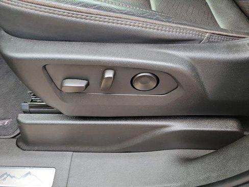 Used 2022 Chevrolet Tahoe High Country image 20