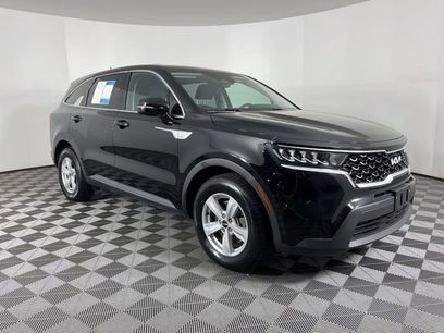 Used 2023 Kia Sorento LX