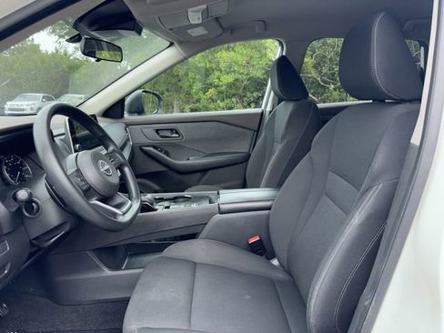 Used 2023 Nissan Rogue S FWD image 8