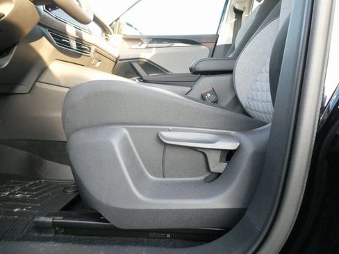 New 2026 Volkswagen Tiguan S image 6