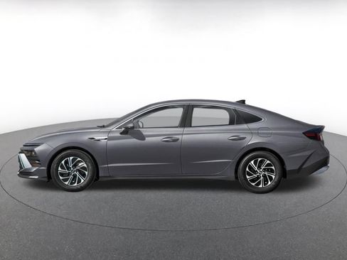 Used 2026 Hyundai Sonata Blue FWD image 3