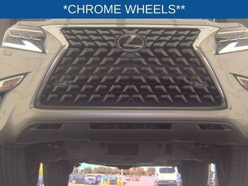 Used 2021 Lexus GX 460 Premium image 2