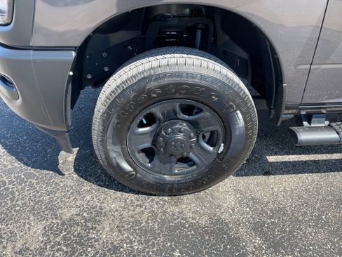 Used 2025 RAM 2500 Tradesman AWD/4WD image 30