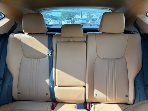 Used 2024 Lexus NX 250 FWD w/ Towing Package (2000 Lbs) image 25