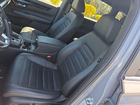 Used 2024 Honda CR-V Sport Touring image 10