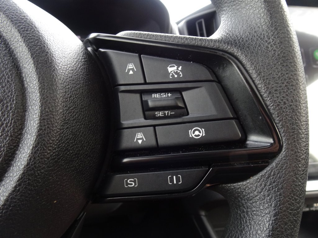 Used 2024 Subaru Crosstrek 2.0i Premium AWD/4WD image 23