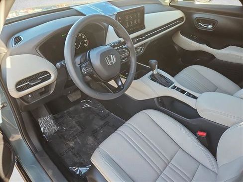 Used 2024 Honda HR-V EX-L image 12