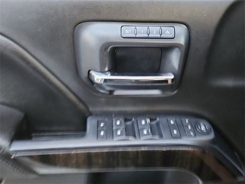 Used 2015 GMC Sierra 3500 Denali w/ Duramax Plus Package image 29