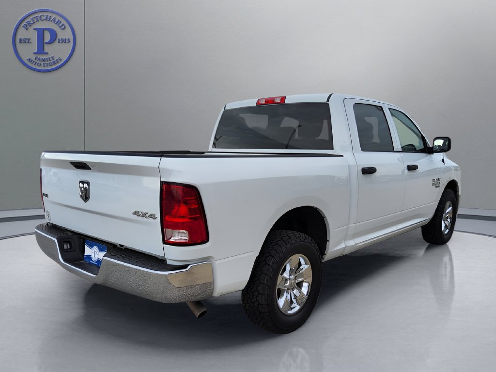 Used 2023 RAM 1500 Classic SLT w/ Electronics Group AWD/4WD image 7