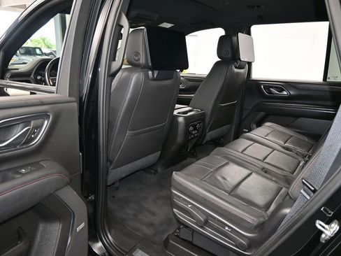 Used 2021 Chevrolet Tahoe RST w/ Rear Media and Nav Package image 39