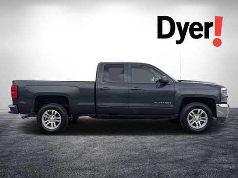 Used 2017 Chevrolet Silverado 1500 LT w/ All Star Edition RWD image 2