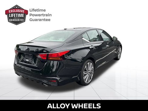 Certified 2025 Nissan Altima 2.5 SL FWD image 7