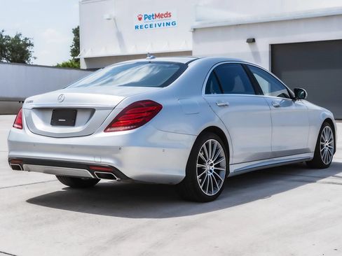 Used 2016 Mercedes-Benz S 550 Sedan image 5