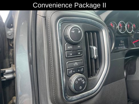 Used 2019 Chevrolet Silverado 1500 LT w/ All-Star Edition AWD/4WD image 5