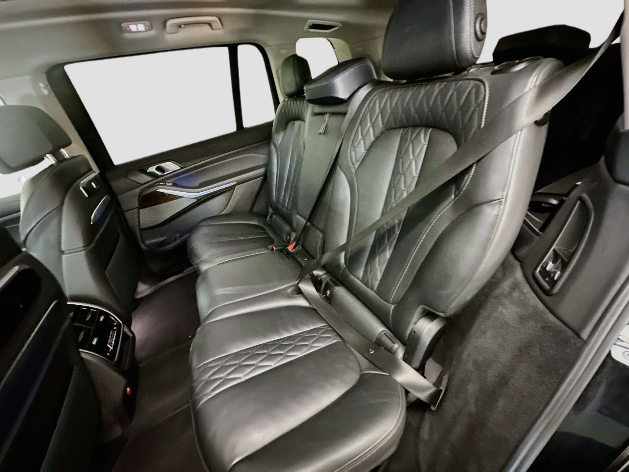 Used 2025 BMW X7 xDrive40i AWD/4WD image 30