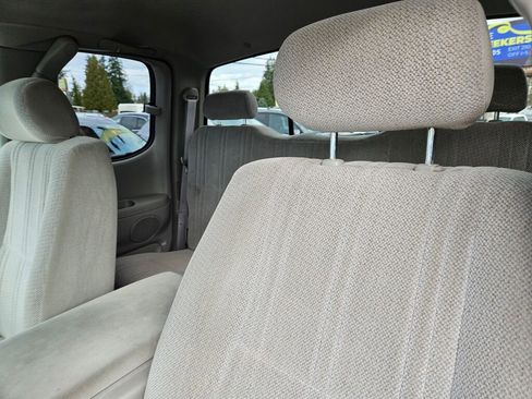 Used 2000 Toyota Tundra SR5 image 13