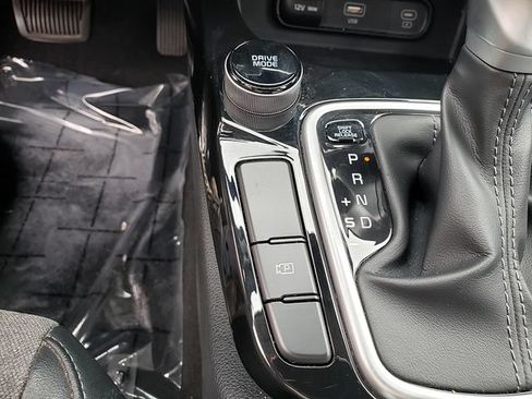 Certified 2024 Kia Seltos S FWD image 19