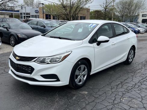 Used 2017 Chevrolet Cruze LS image 1
