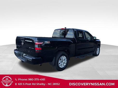 Certified 2023 Nissan Frontier SV w/ Technology Package AWD/4WD image 6