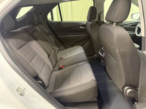 Certified 2024 Chevrolet Equinox LT FWD image 21