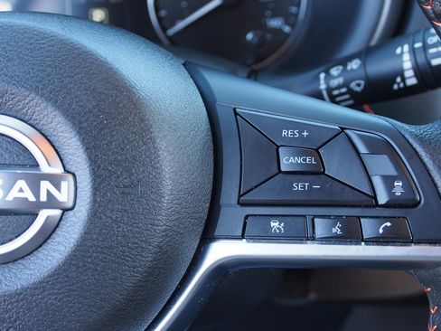 Used 2024 Nissan Kicks SR FWD image 22