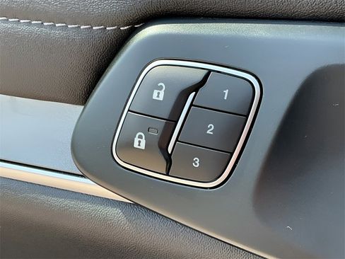 Used 2024 Ford Ranger Lariat w/ Advanced Towing Package image 22