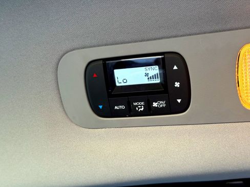 Used 2022 Honda Odyssey EX image 20