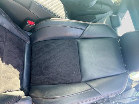 Used 2023 Nissan Maxima SR w/ Sport Mat Group FWD image 20