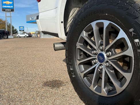 Used 2019 Ford F150 Lariat image 25