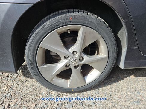 Used 2012 Toyota Camry SE FWD image 10