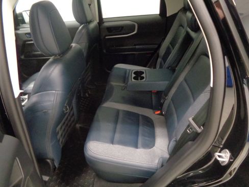 Used 2023 Ford Bronco Sport Outer Banks image 10