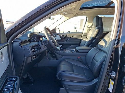 New 2026 Lincoln Aviator Reserve image 6
