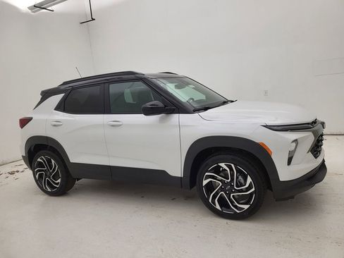 New 2026 Chevrolet TrailBlazer RS w/ Convenience Package image 1