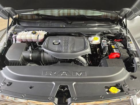 Used 2026 RAM 1500 Limited w/ Body Color Bumper Group AWD/4WD image 24