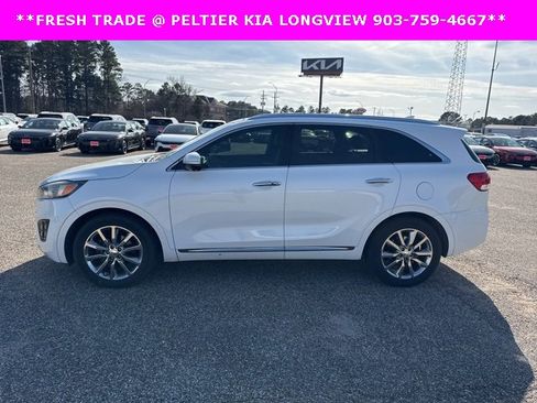 Used 2018 Kia Sorento SX image 4
