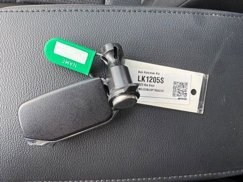 Used 2023 Kia Soul S image 21