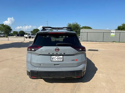 Certified 2025 Nissan Rogue SV w/ Rock Creek Premium Package AWD/4WD image 4