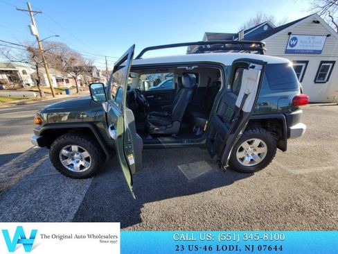 Used 2010 Toyota FJ Cruiser Base image 12