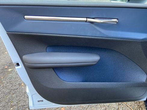 New 2025 Volvo EX30 Ultra w/ Climate Package image 11