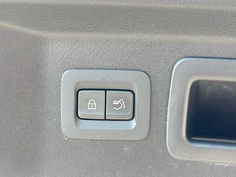 Used 2025 MAZDA CX-90 3.3 Turbo w/ Preferred Package image 34