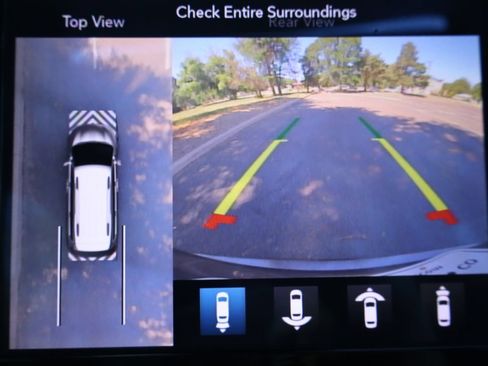 Used 2019 Chrysler Pacifica Limited w/ Advanced Safetytec Group FWD image 36