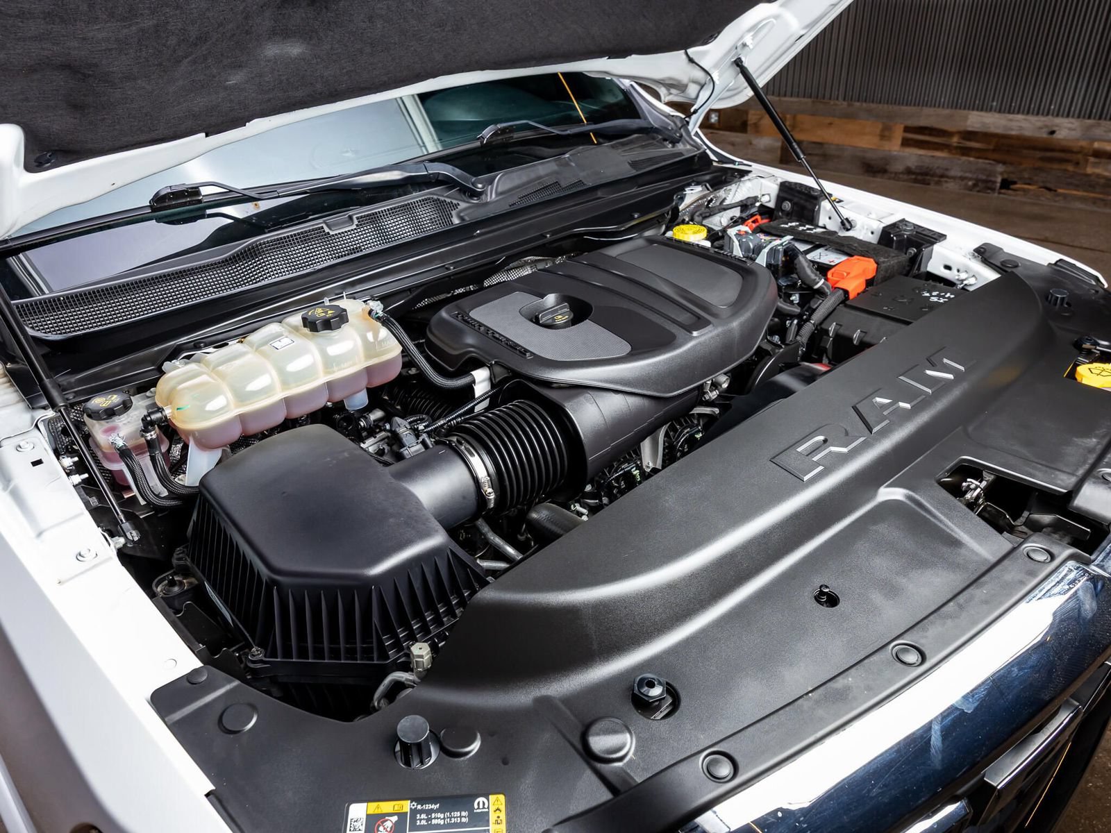 Used 2025 RAM 1500 Big Horn AWD/4WD image 39