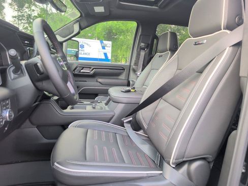 New 2026 GMC Sierra 2500 AT4X AWD/4WD image 18