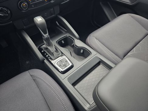 New 2026 Nissan Frontier SV AWD/4WD image 18