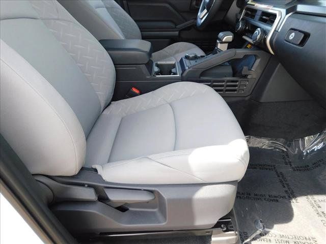 Used 2026 Toyota Tacoma SR5 w/ SR5 Upgrade Package AWD/4WD image 25